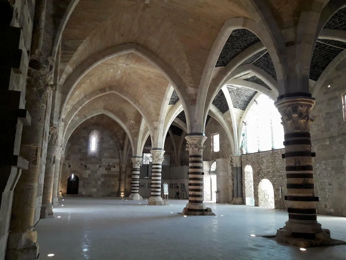Raffinato appartamento in palazzo antico centro storico Ortigia Syracuse