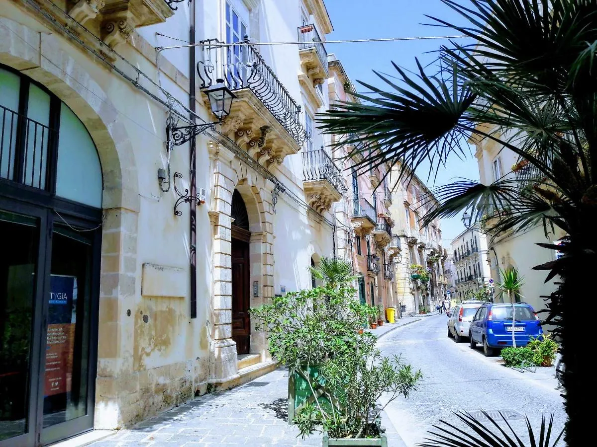 Apartamento Incantevole Appartamento In Palazzo Storico Ortigia Syracuse